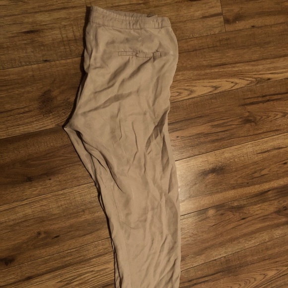 😍😍Beautiful tanish, beigeish summer pants! - Picture 2 of 4